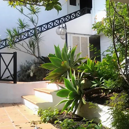 Villas Edenita * Yaiza (Lanzarote)